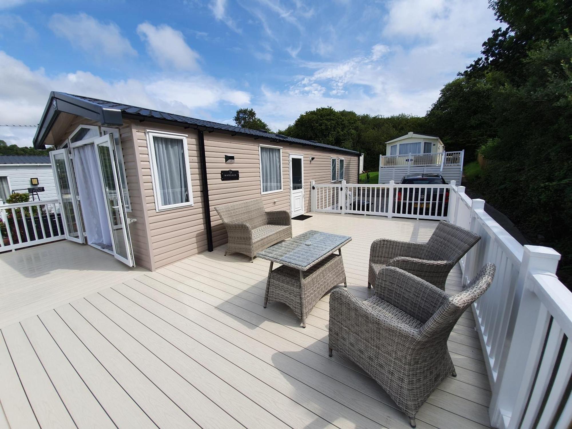 Llanrhidian Holiday Park Llanmorlais Exterior photo